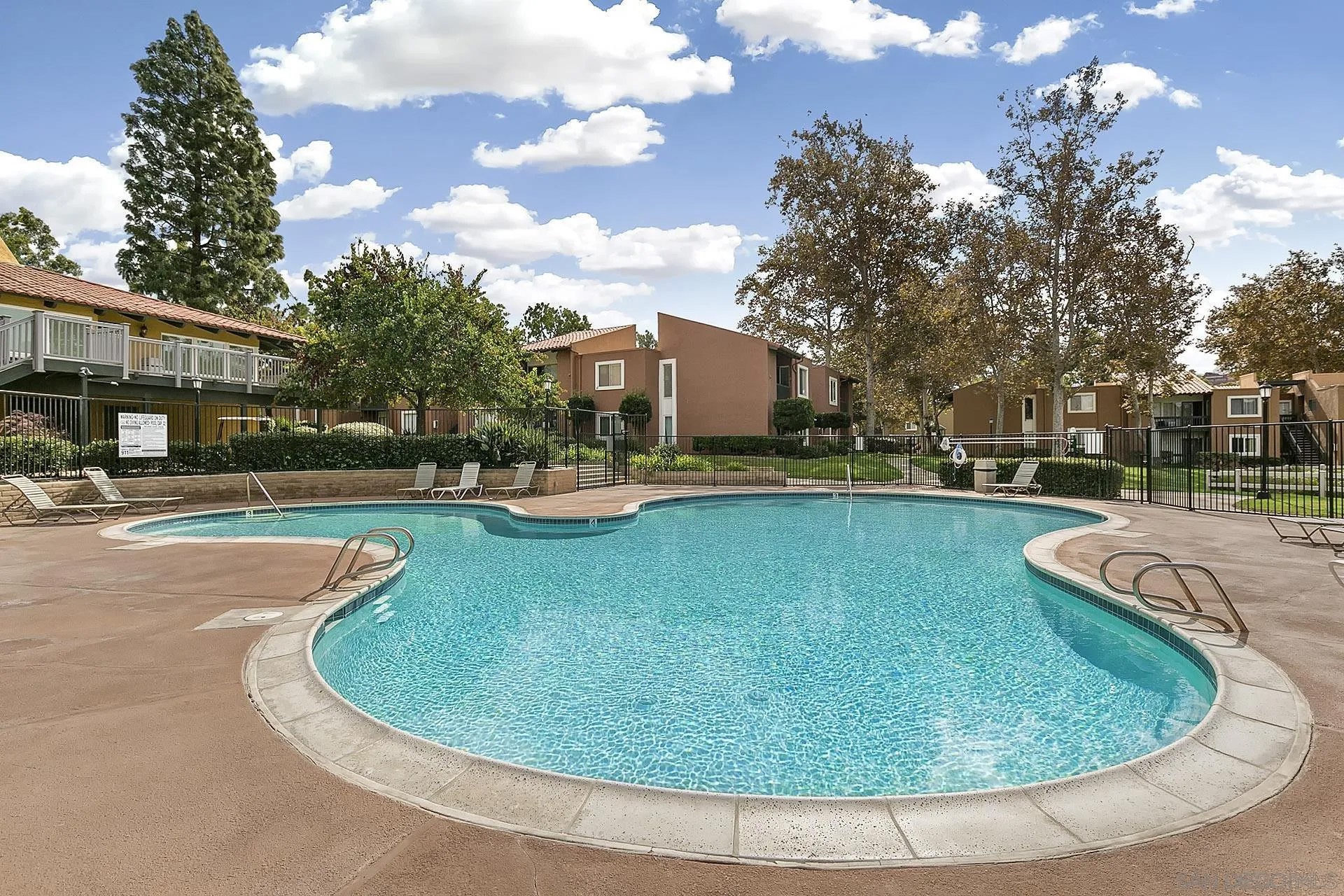 17127 W Bernardo Drive 105