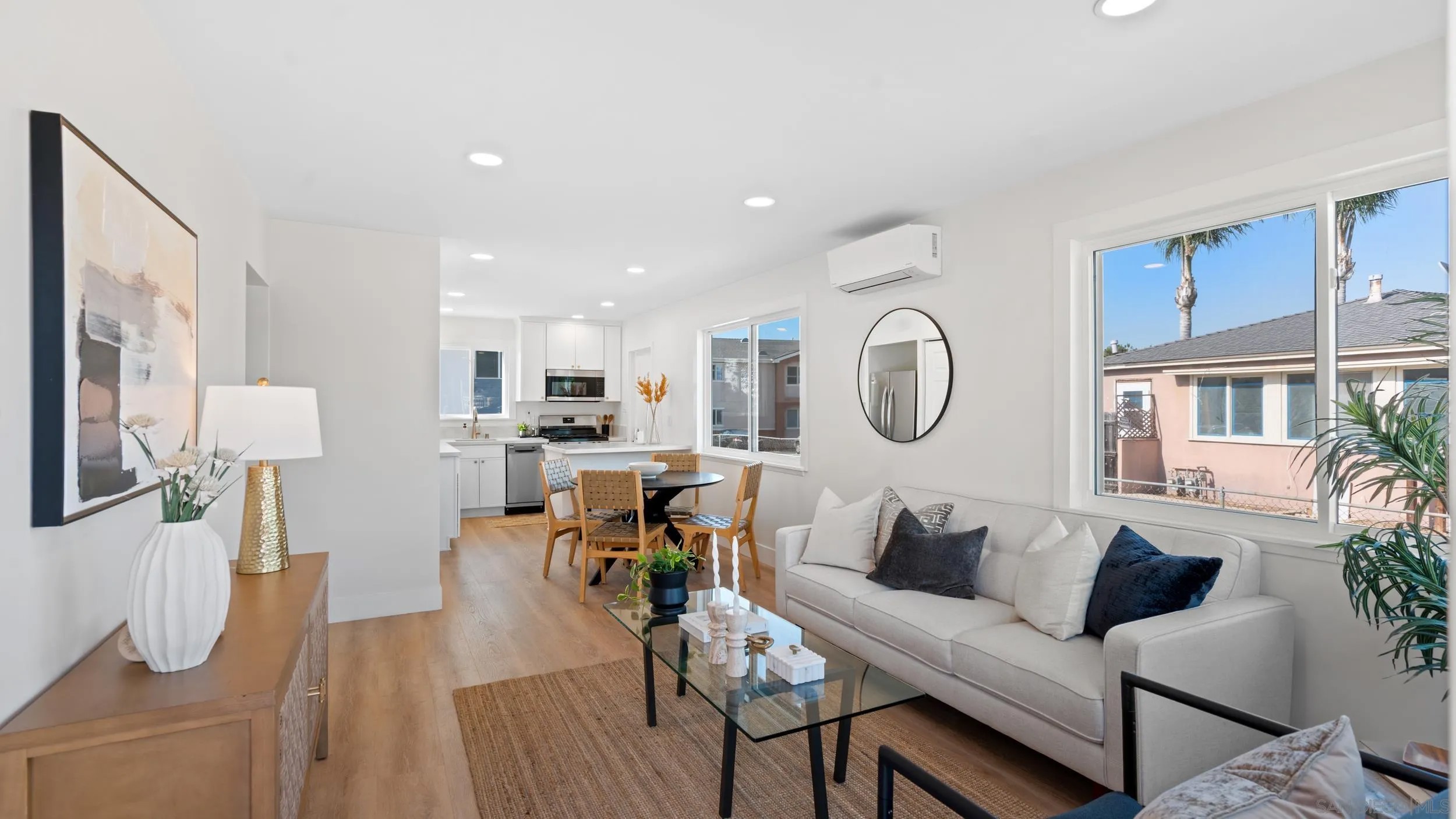 6492-6494 Lanston St.