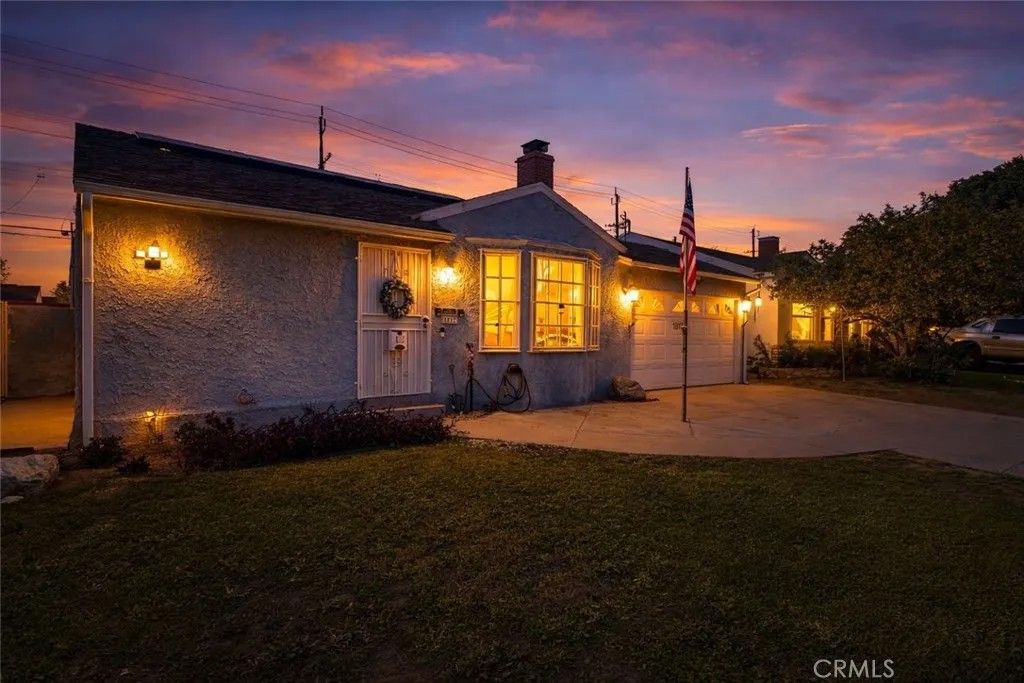 Photo of 1817 N Hollywood Way, Burbank, CA 91505 (MLS # SR25275928)