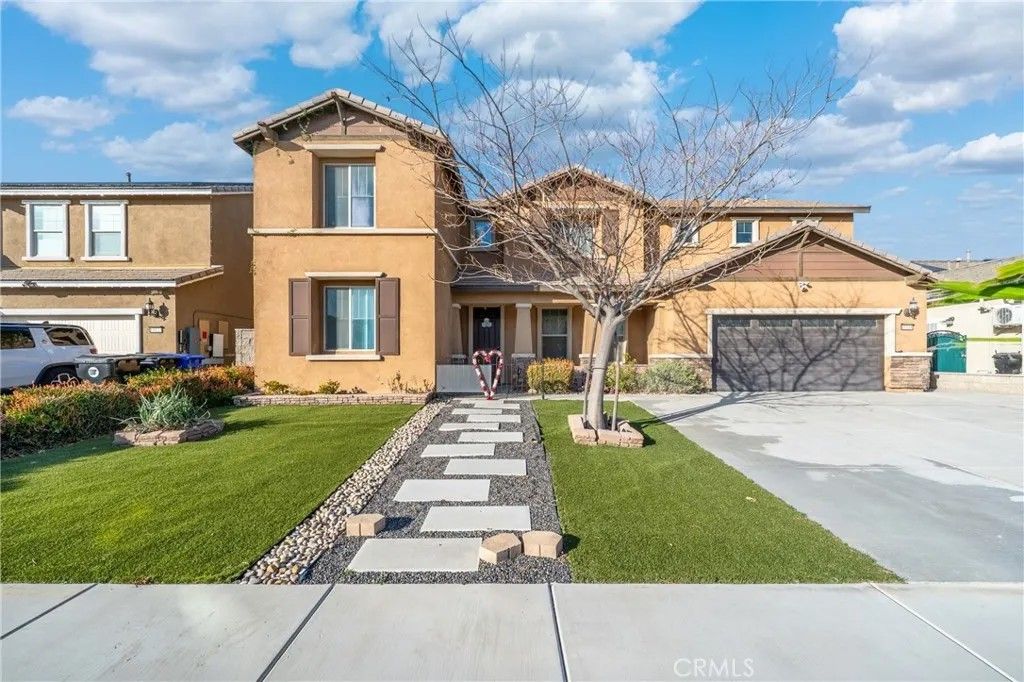 Photo of 11111 Day Dr, Jurupa Valley, CA 91752 (MLS # TR26023547)