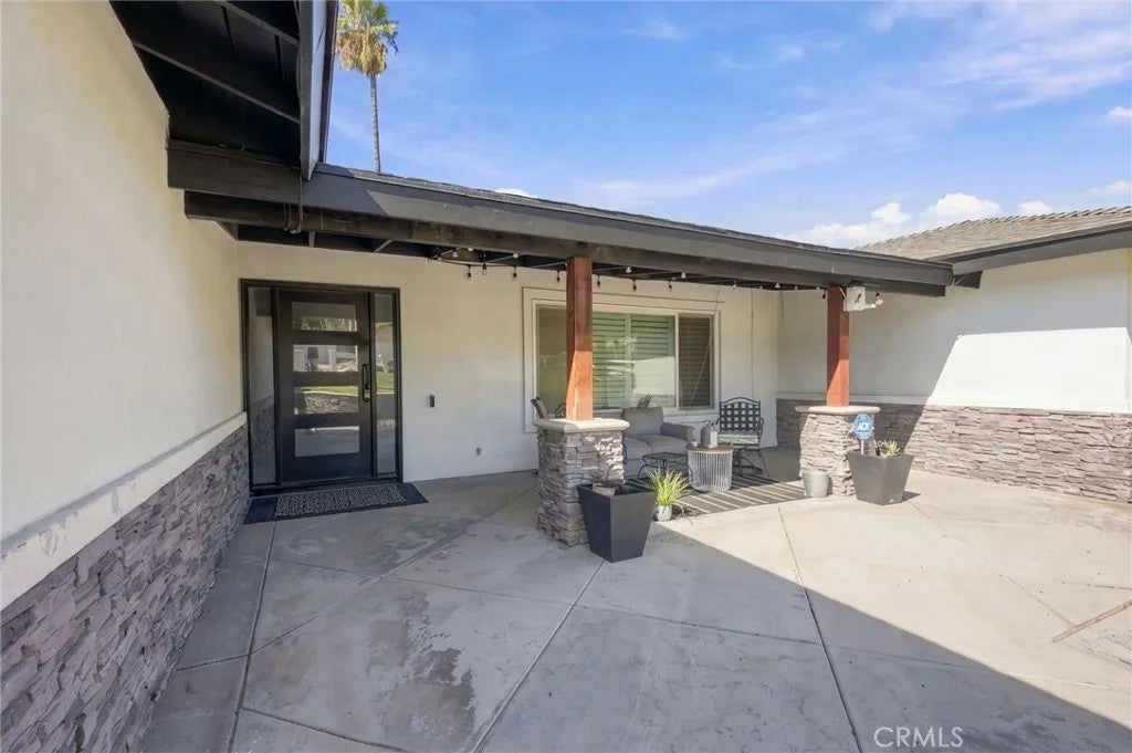 4120 Crestview Drive