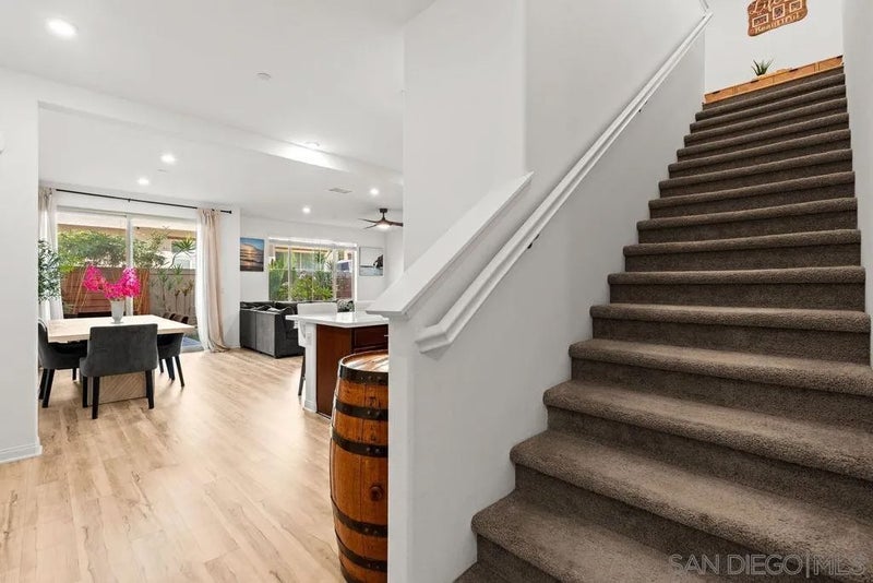 1708 Silverberry