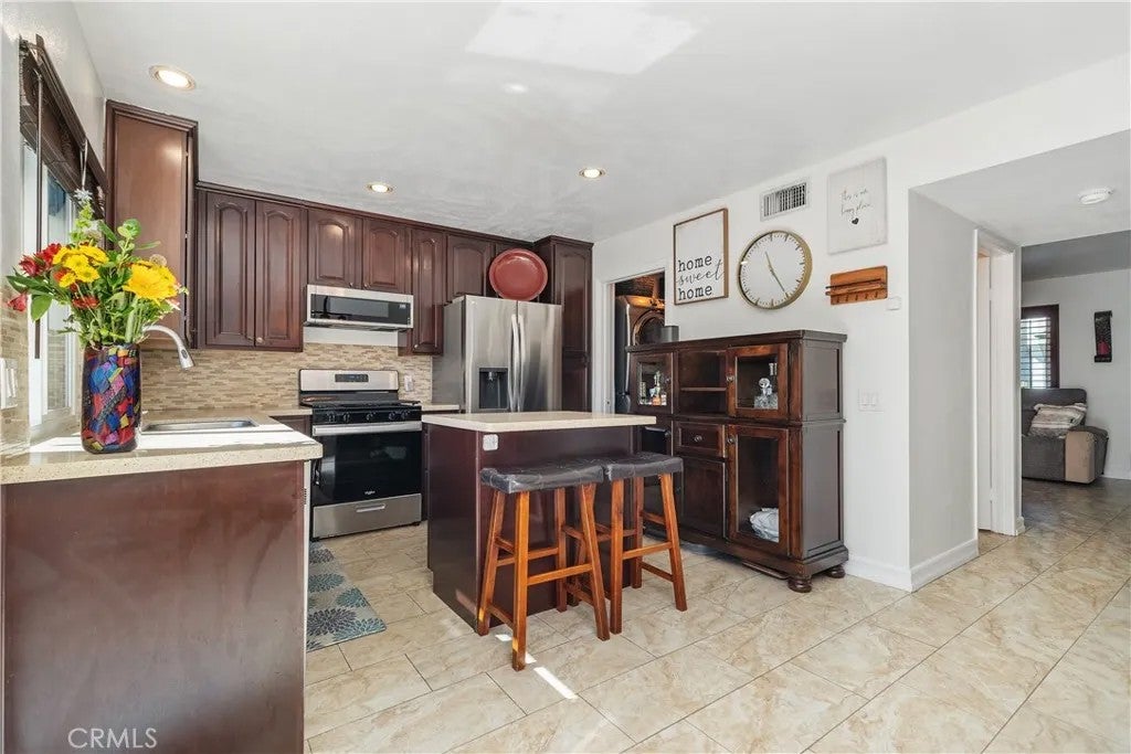 52 Briarwood