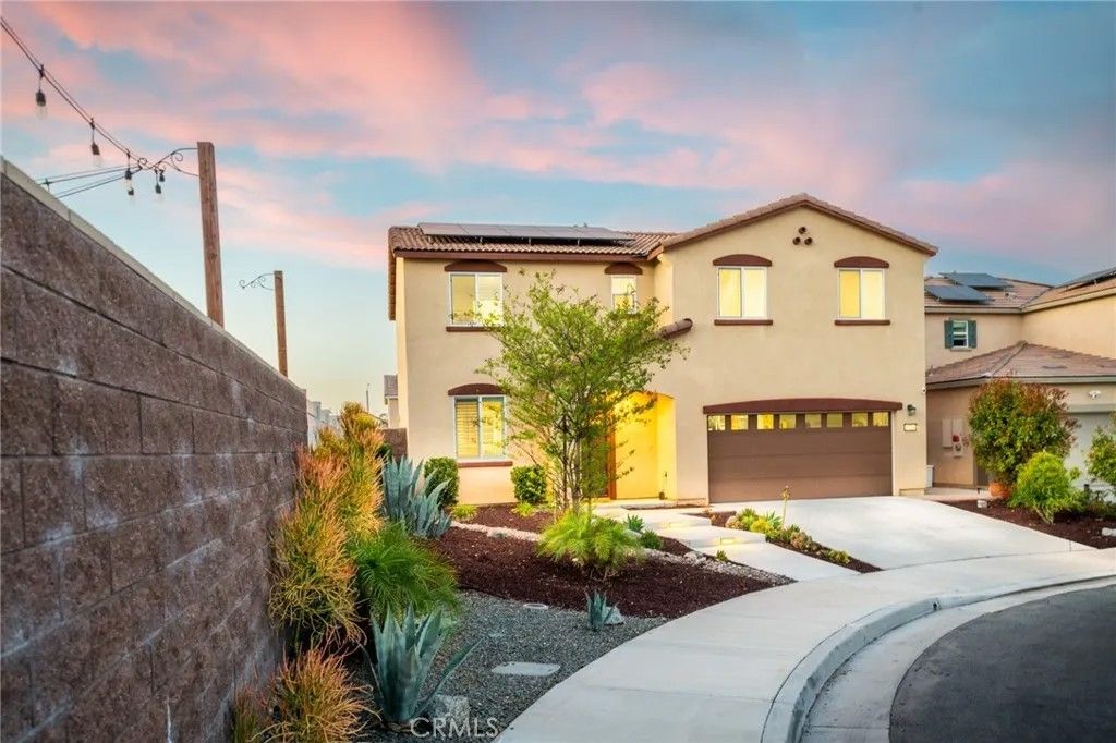 Photo of 29214 Queen Palm, Lake Elsinore, CA 92530 (MLS # SW26065014)