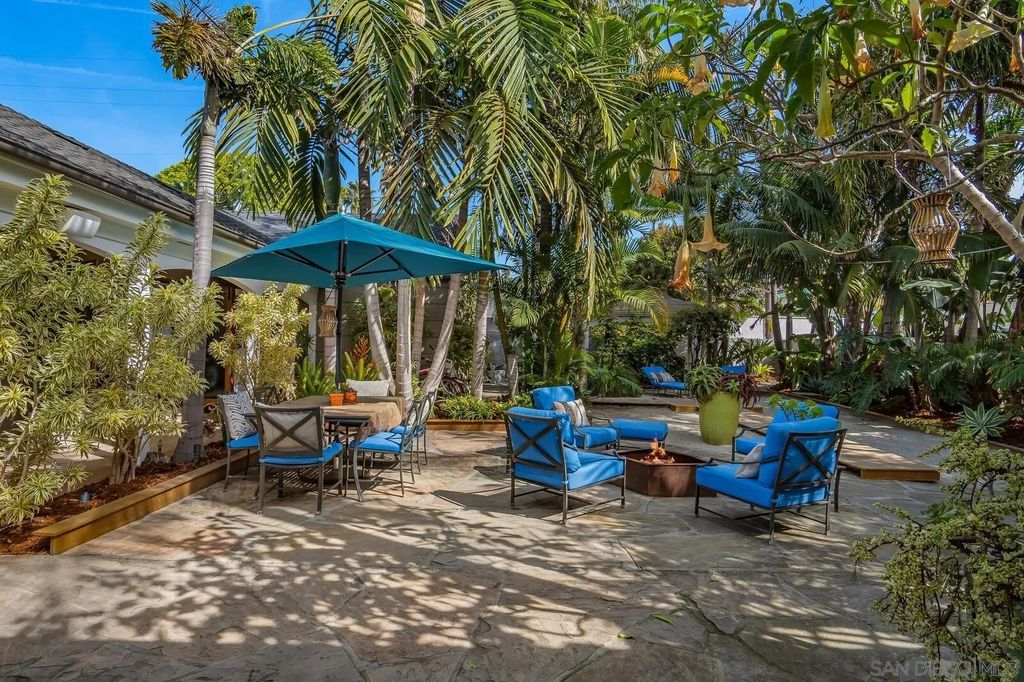 Photo of 6011 Vista De La Mesa, La Jolla, CA 92037 (MLS # 260010922)