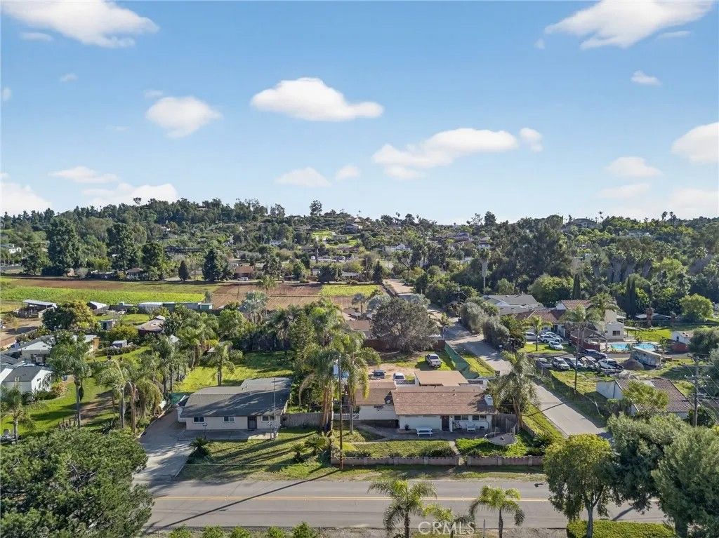 Photo of 535 -545 Barsby Street, Vista, CA 92084 (MLS # SW26043855)