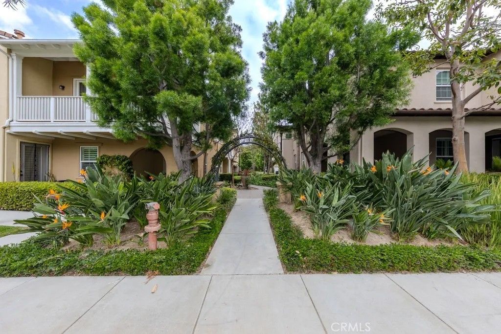 Photo of 87 Reunion, Irvine, CA 92603 (MLS # LG26058961)