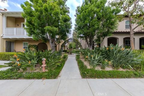 Photo of 87 Reunion, Irvine, CA 92603 (MLS # LG26058961)