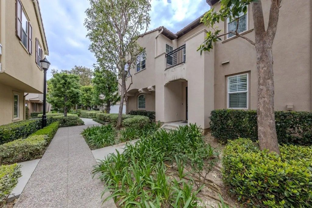Photo of 87 Reunion, Irvine, CA 92603 (MLS # LG26058961)