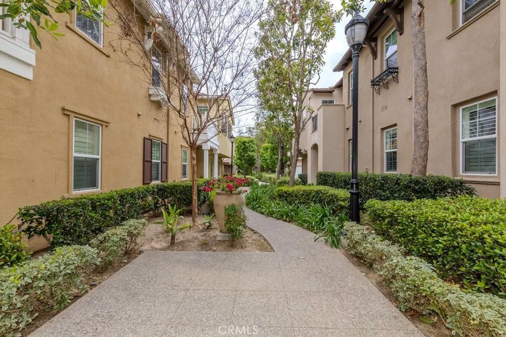 Photo of 87 Reunion, Irvine, CA 92603 (MLS # LG26058961)