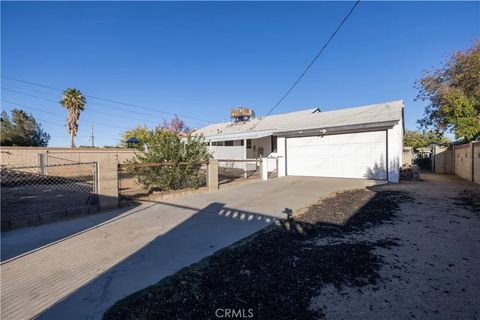 Tiny photo for 38725 Jacklin Ave, Palmdale, CA 93550 (MLS # SR25252726)