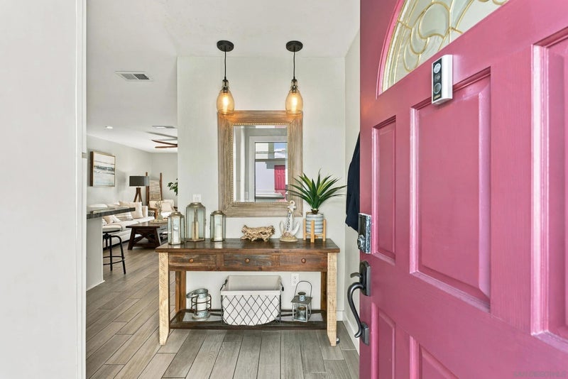 171 Palm Ave