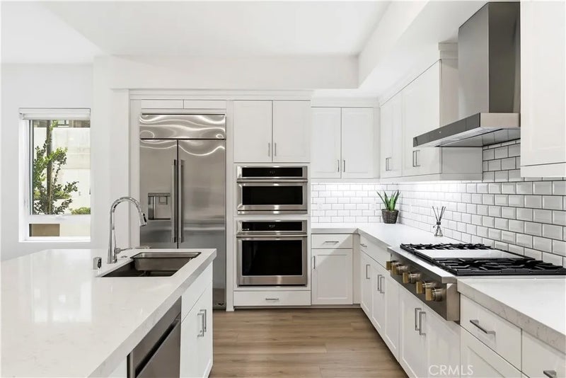 3101 Rivington