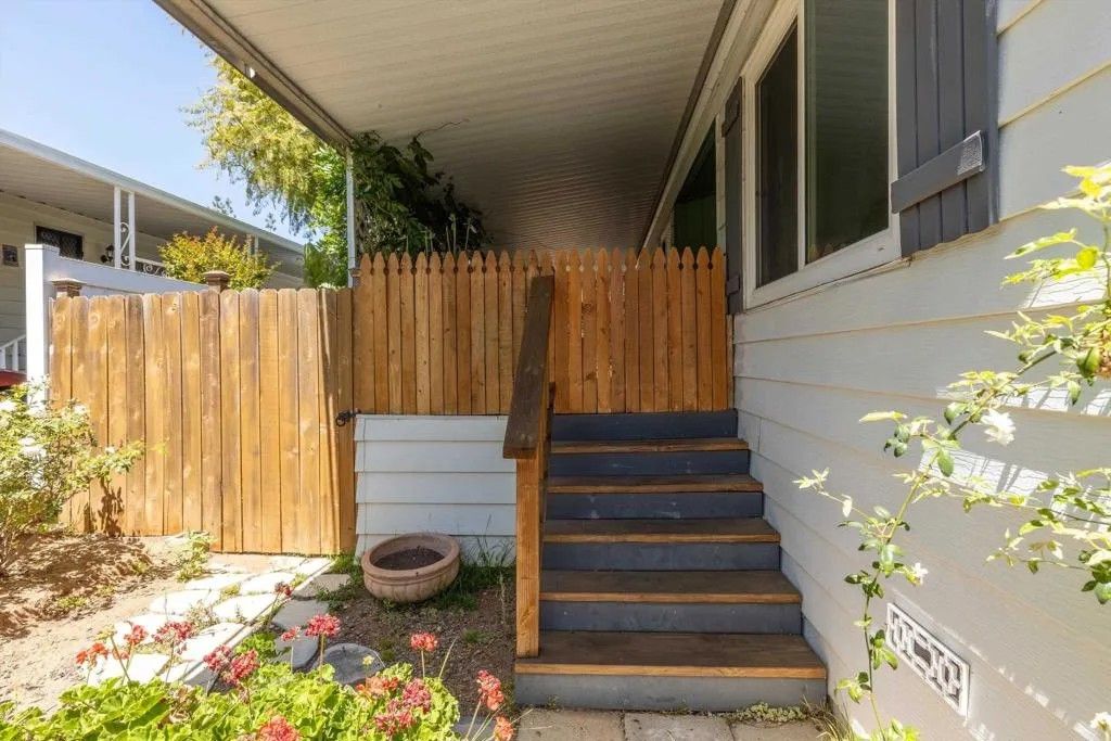 Photo of 1751 W Citracado Pkwy #315, Escondido, CA 92029 (MLS # NDP2603840)