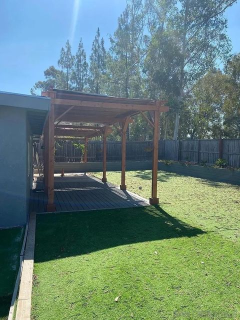 13267 Treecrest St Poway CA 92064