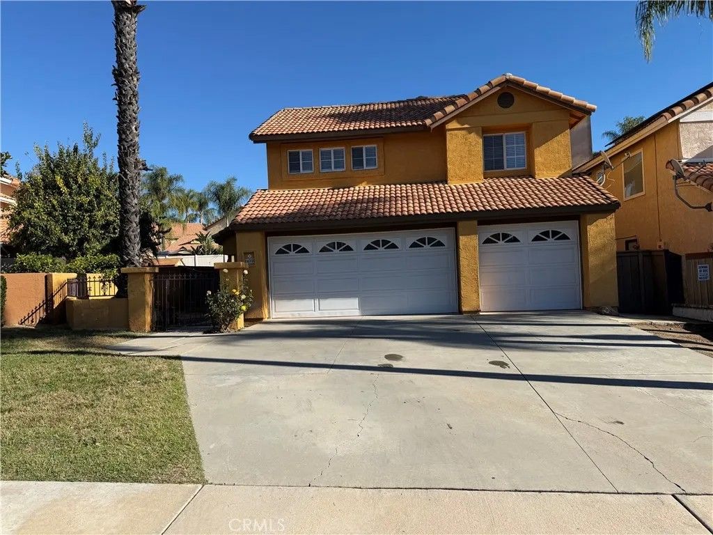 Photo of 24336 Gitano Drive, Murrieta, CA 92562 (MLS # SW26096201)