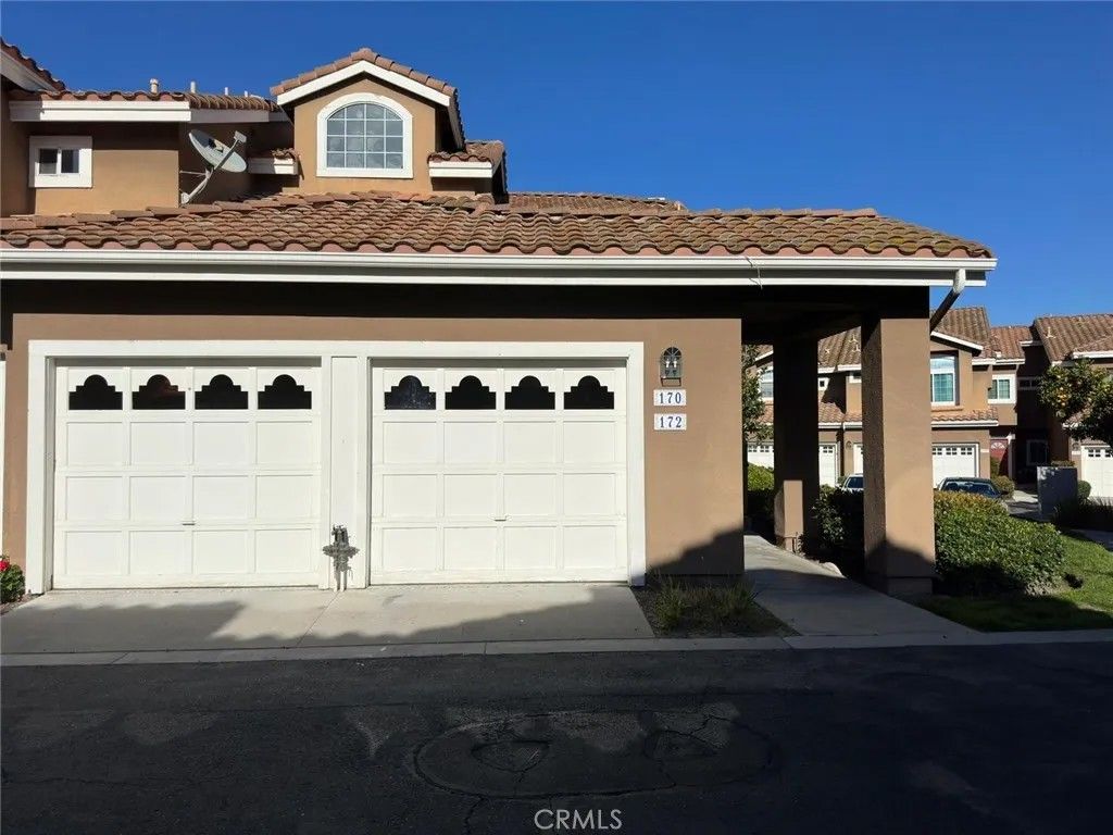 Photo of 170 Matisse Circle #119, Aliso Viejo, CA 92656 (MLS # PW26065443)