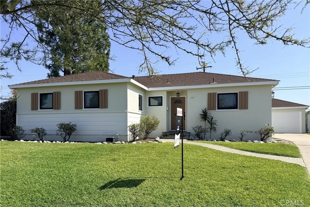328 Cherry Street