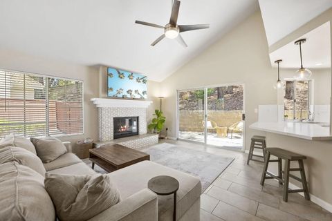 Photo of 11781 Caminito De Las Missiones, San Diego, CA 92128 (MLS # 250046327)