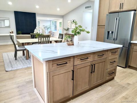 8774 Tommy Drive San Diego CA 92119