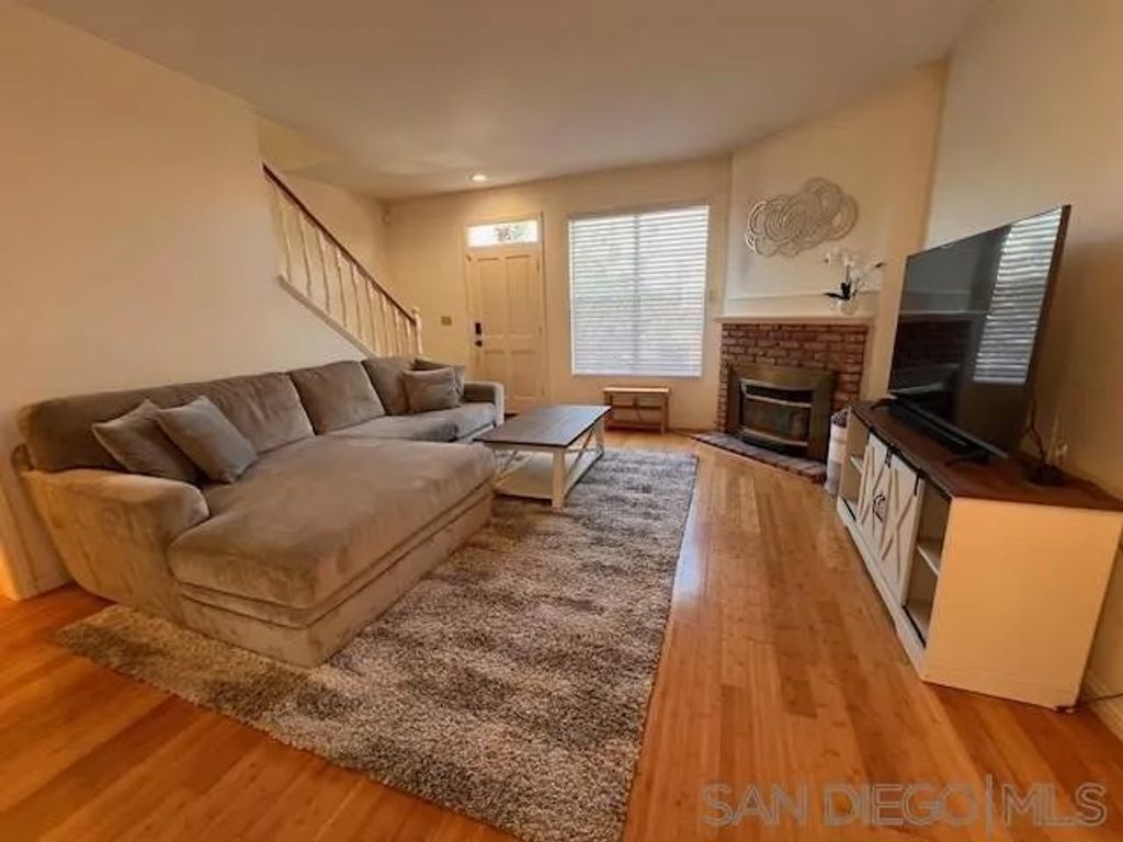 Photo of 211 Dahlia Ave #Unit M, Imperial Beach, CA 91932 (MLS # 250027184)