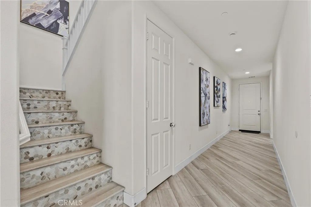 30342 Singer Lane