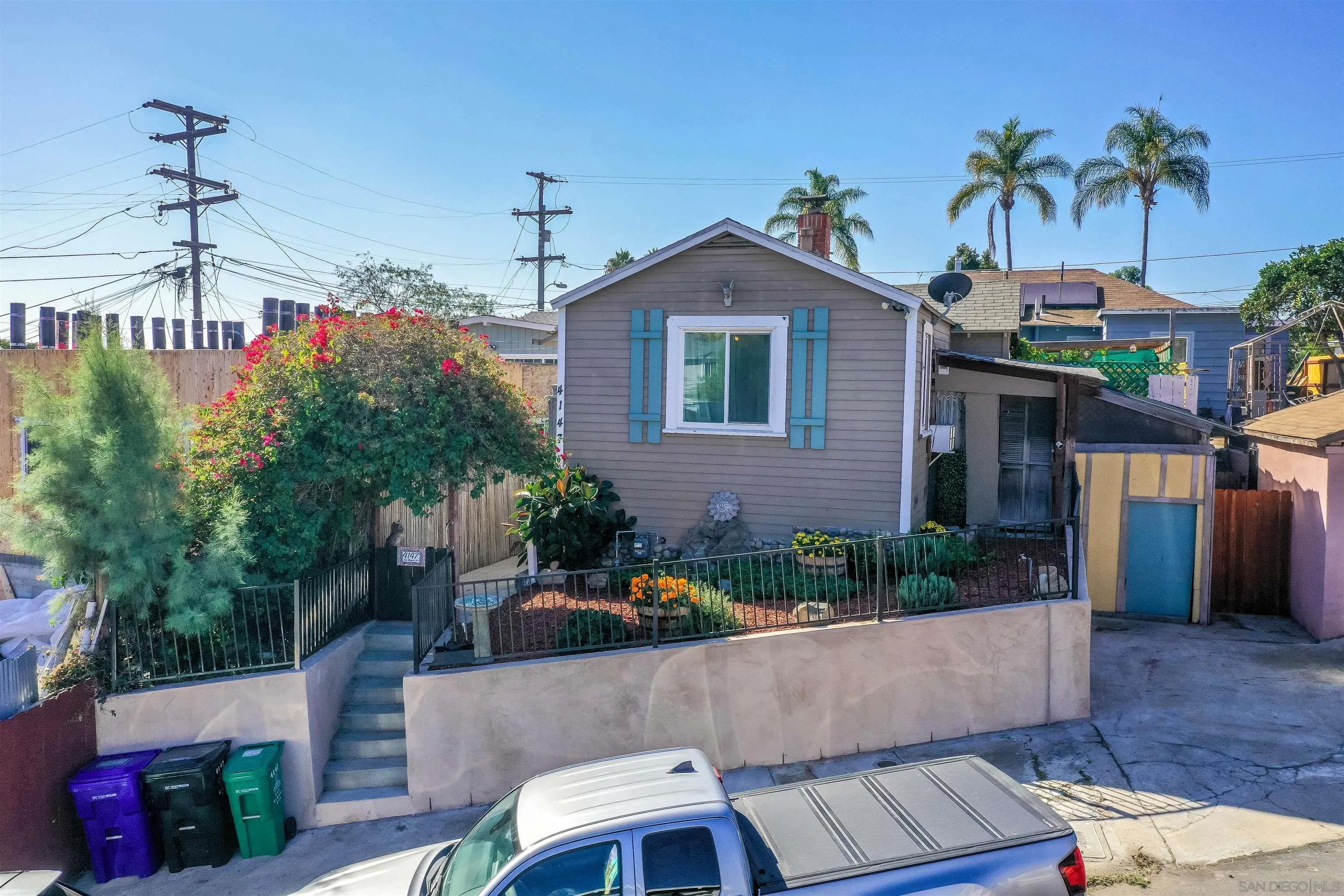4147 San Miguel Ave