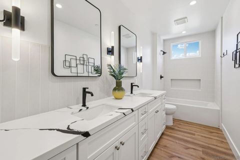 Tiny photo for 1860 Illion, San Diego, CA 92110 (MLS # 250045621)