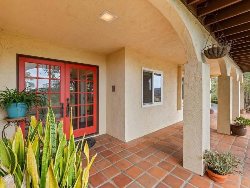 1330 Sugarbush Drive