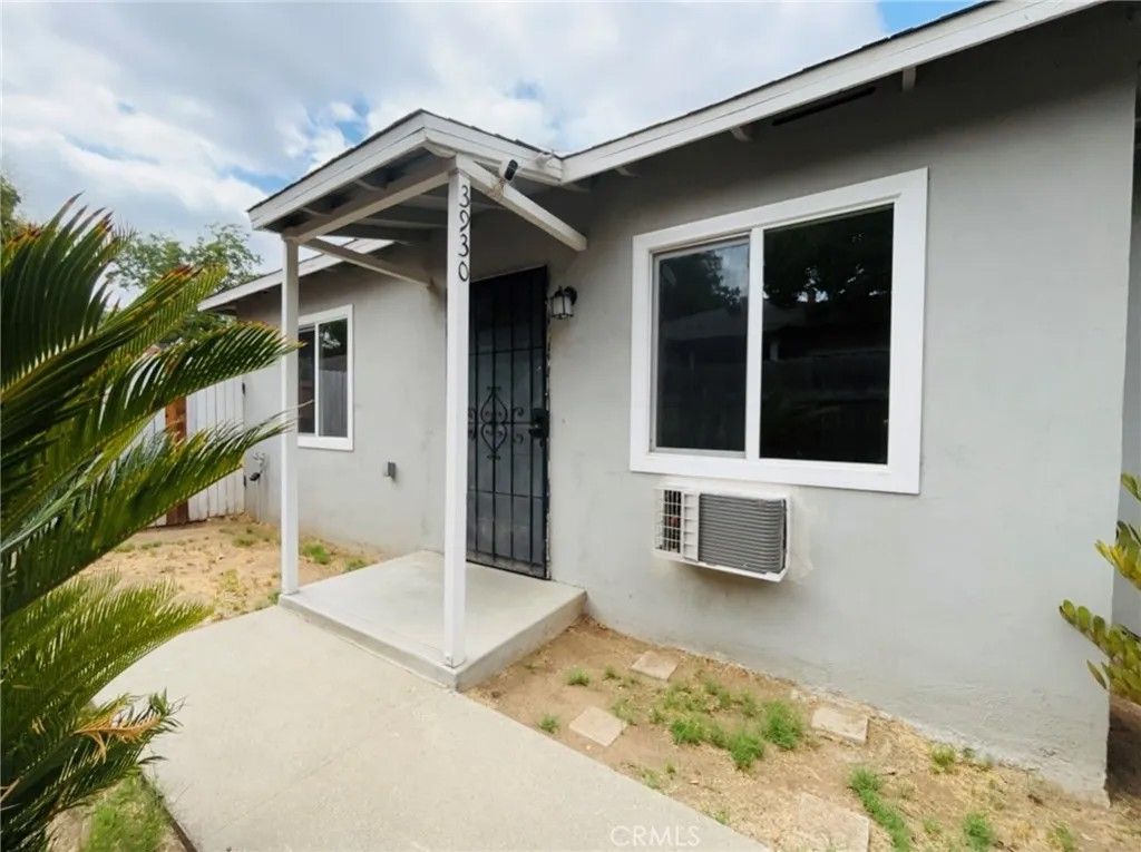 Photo of 3928 Everest Ave, Riverside, CA 92503 (MLS # IV26117396)