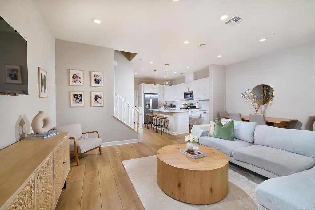 Photo of 1065 Delpy View, Vista, CA 92084 (MLS # NDP2604603)