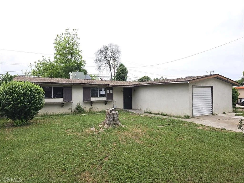 Photo of 1257 N Bailey Ave, Fresno, CA 93727 (MLS # FR26069820)
