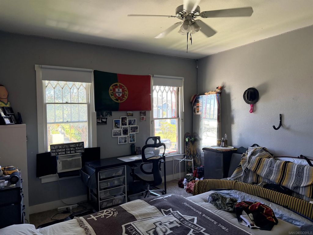 Photo of 2803 S Menlo Ave, Los Angeles, CA 90007 (MLS # 260007856)