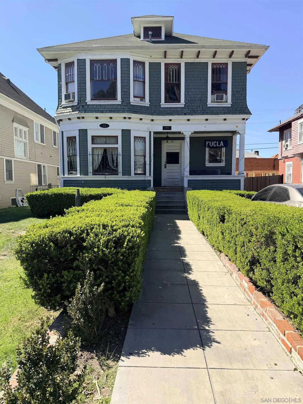 Photo of 2803 S Menlo Ave, Los Angeles, CA 90007 (MLS # 260007856)