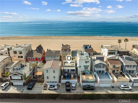 Tiny photo for 24 Surfside Avenue, Surfside, CA 90743 (MLS # NP25235794)