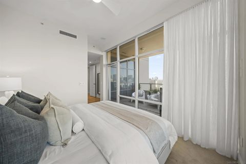 Tiny photo for 550 Front St #2303, San Diego, CA 92101 (MLS # 250043868)