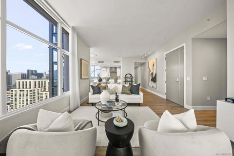 Tiny photo for 550 Front St #2303, San Diego, CA 92101 (MLS # 250043868)