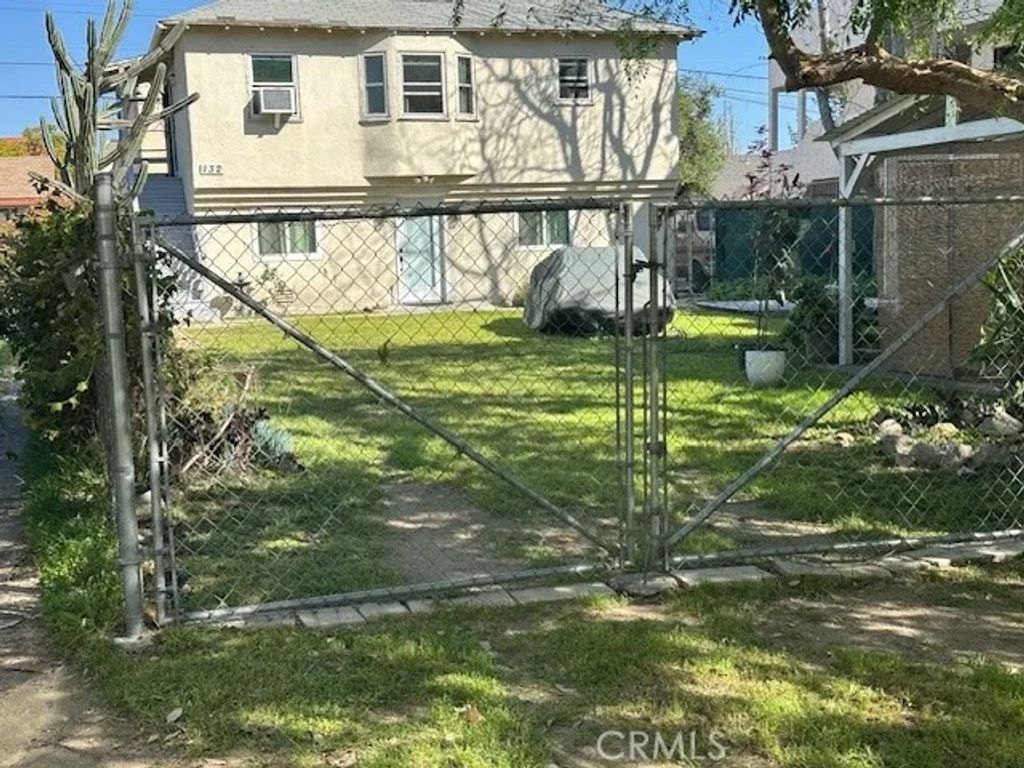 Photo of 132 Everett Street, Glendale, CA 91205 (MLS # GD26051779)