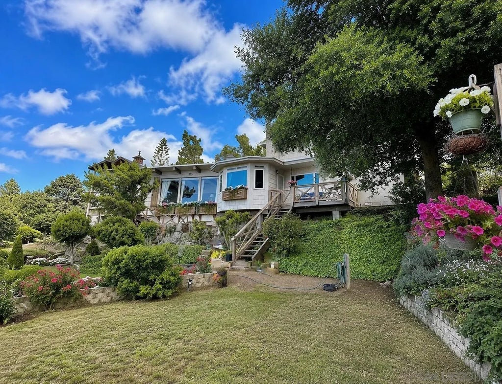 Photo of 720 Sky Mountain Lane, Alpine, CA 91901 (MLS # 260024423)