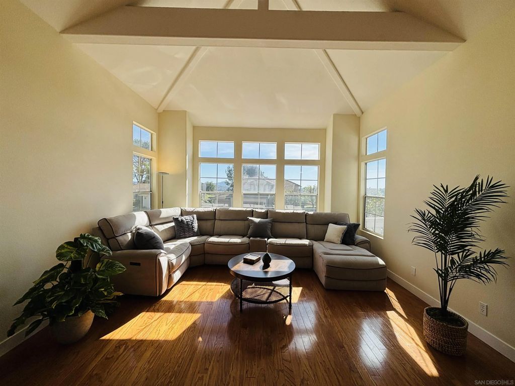 Photo of 2114 Laura Drive, Escondido, CA 92027 (MLS # 260002701)