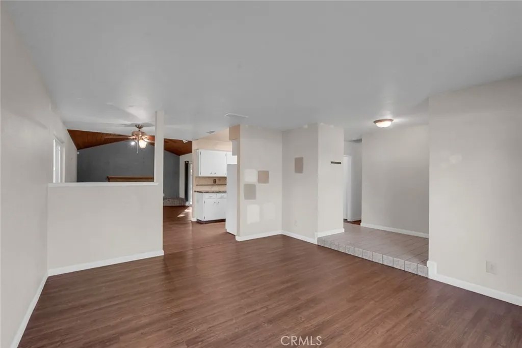 543 Autumn Court