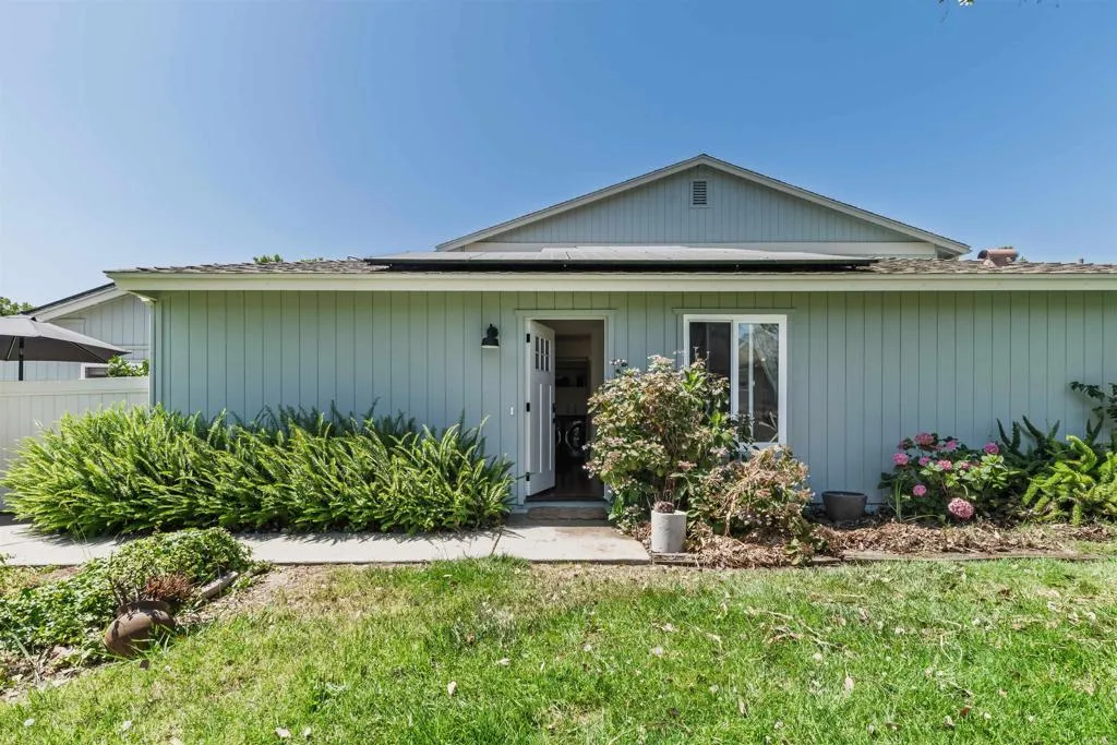 328 Countrywood Lane