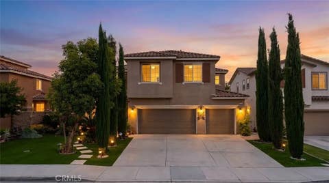 Photo of 30532 Hollybrooke LN, Murrieta, CA 92563 (MLS # SR26114920)