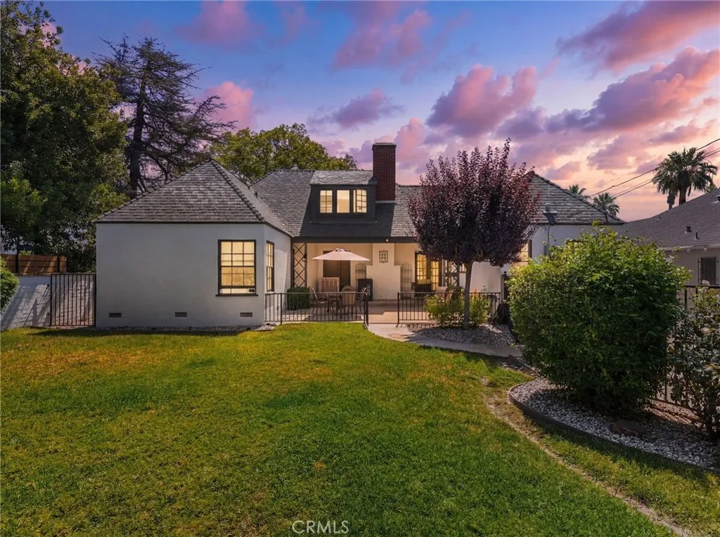 3180 N Arrowhead Ave.