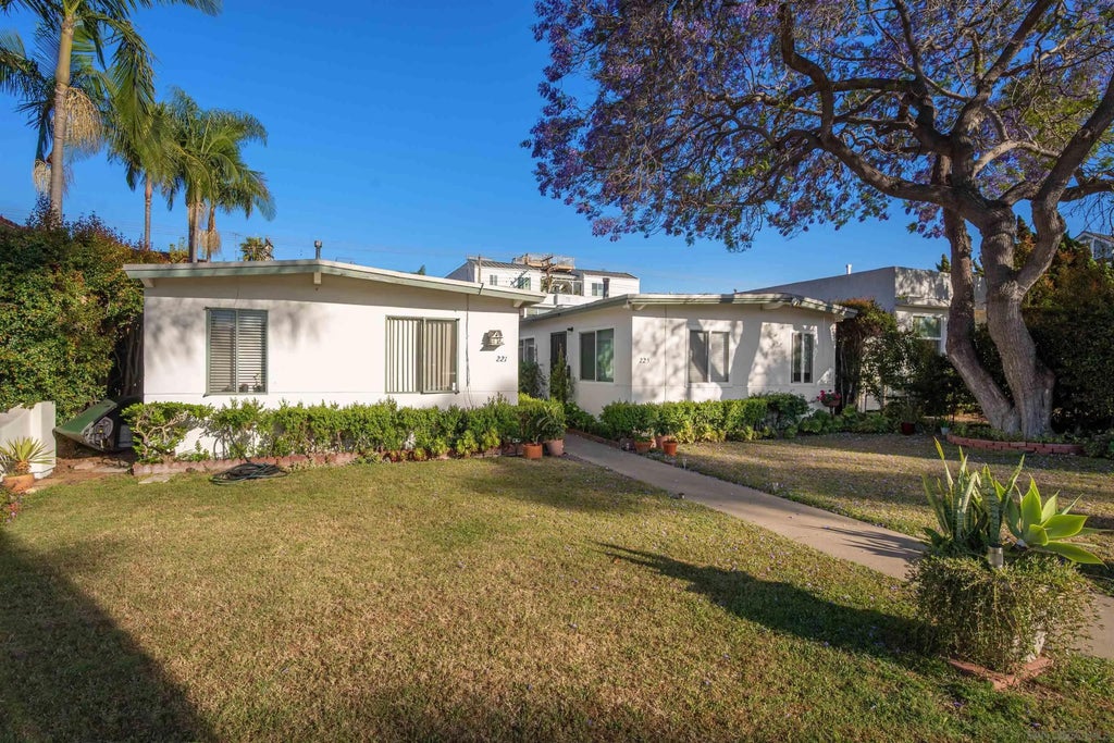 Photo of 221-225 D St, Coronado, CA 92118 (MLS # 260017117)