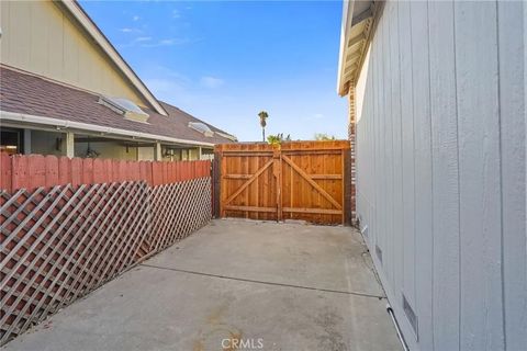 Tiny photo for 318 Redrock Dr, Antioch, CA 94509 (MLS # SR25238710)