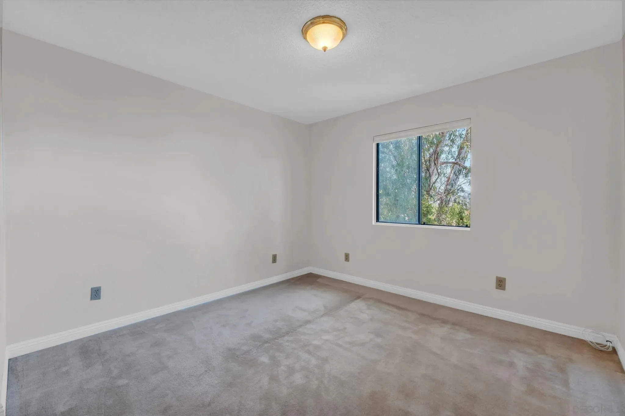 La Mesa, California 91941, United States, 6 Bedrooms Bedrooms, ,3 BathroomsBathrooms,Residential,Active,185486