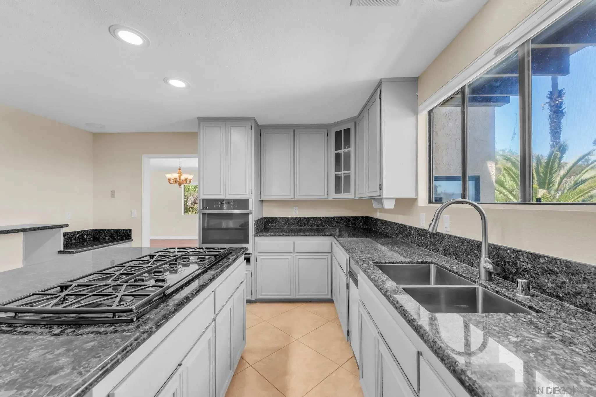 La Mesa, California 91941, United States, 6 Bedrooms Bedrooms, ,3 BathroomsBathrooms,Residential,Active,185486