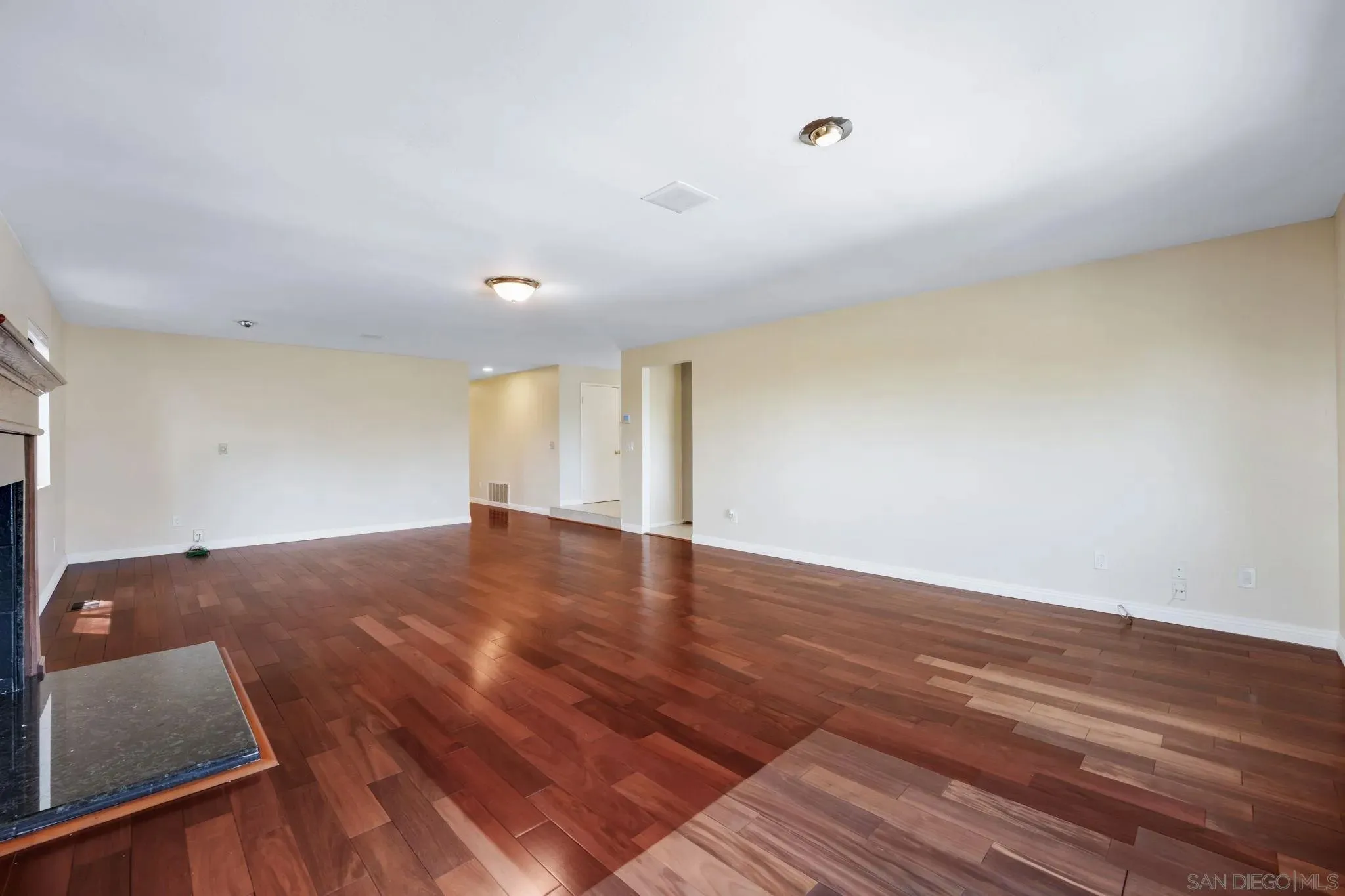 La Mesa, California 91941, United States, 6 Bedrooms Bedrooms, ,3 BathroomsBathrooms,Residential,Active,185486