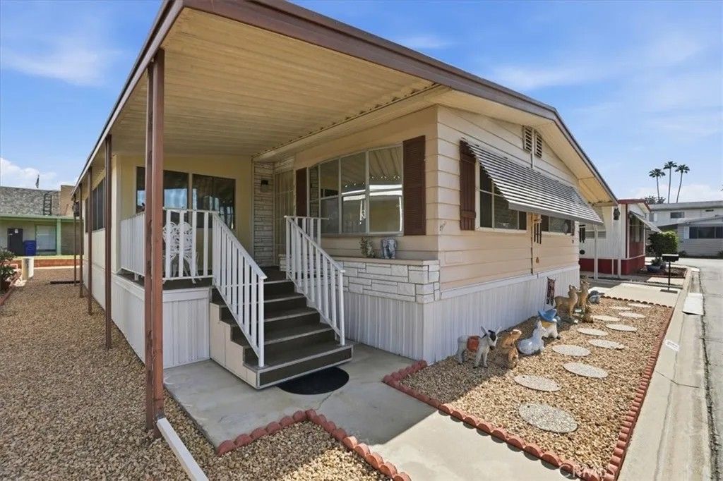 Photo of 9391 California Ave #79, Riverside, CA 92503 (MLS # IV26043494)